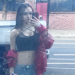 Meet your Posher, Khai